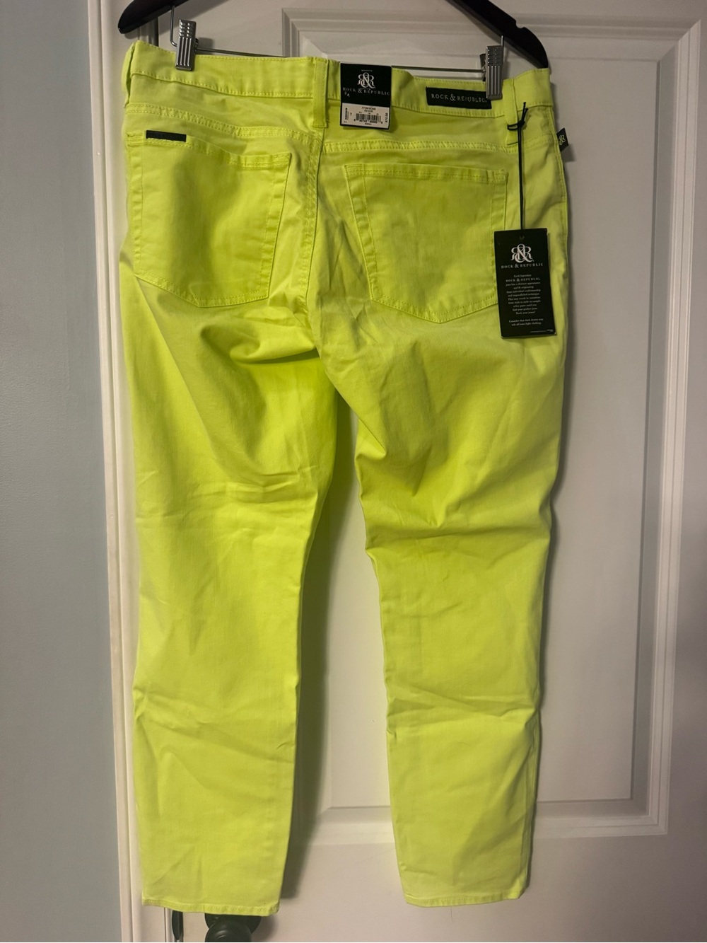 Rock & Republic Neon Yellow Atom Bomb Skinny Jeans Pants size 14 NWT - Picture 4 of 4